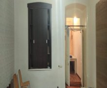 Kirayə (aylıq) Köhnə Tikili 28 May m., Xətai r.