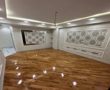 Satılır Yeni Tikili 8-ci mikrorayon, Binəqədi r.