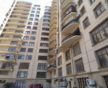 iceri seherde aylıq kiraye evler İçərişəhər m., Səbail r.