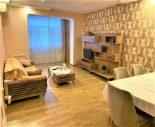 Satılır Köhnə Tikili Elmlər akademiyası m., Yasamal r.