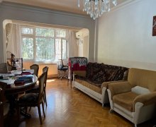 Satılır Köhnə Tikili Gənclik m., Nərimanov r.