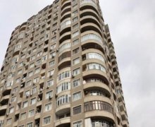 Satılır Yeni Tikili Memar Əcəmi m., 9-cu mikrorayon, Binəqədi r.