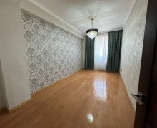 Satılır Yeni Tikili Xırdalan ş.