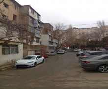 Satılır Köhnə Tikili İnşaatçılar m., Yasamal r.