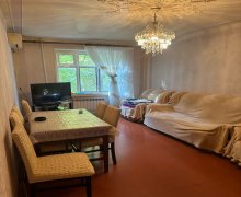 Satılır Köhnə Tikili Azadlıq m., Binəqədi r.