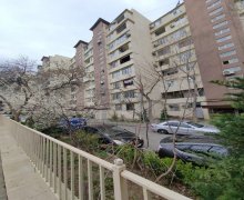 Satılır Köhnə Tikili Əhmədli m., Köhnə Günəşli qəs., Xətai r. Satılır Köhnə Tikili Əhmədli m., Köhnə Günəşli qəs., Xətai r.