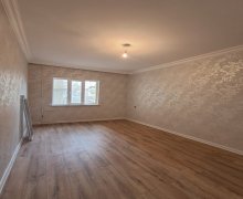 Satılır Köhnə Tikili Suraxanı r.