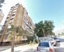 Satılır Köhnə Tikili Azadlıq m., 7-ci mikrorayon, Binəqədi r. Satılır Köhnə Tikili Azadlıq m., 7-ci mikrorayon, Binəqədi r.