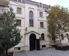 Satılır Yeni Tikili Xırdalan ş. Satılır Yeni Tikili Xırdalan ş.