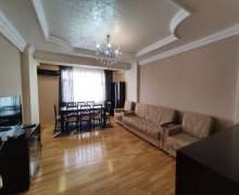 Satılır Yeni Tikili Qara Qarayev m., Nizami r.