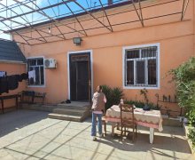 Satılır Həyət evi/villa Azadlıq m., Binəqədi qəs., Binəqədi r.