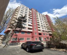 Satılır Yeni Tikili Qaraçuxur qəs., Suraxanı r.