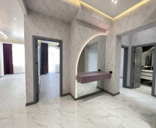 Satılır Yeni Tikili Əhmədli m., Əhmədli, Xətai r.