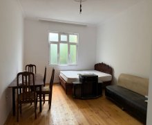 Kirayə (aylıq) Həyət evi/villa Yeni Yasamal qəs., Yasamal r.