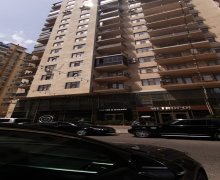 Satılır Yeni Tikili Elmlər akademiyası m., Yasamal r.