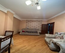 memar ecemide satilan evler Memar Əcəmi m., Nəsimi r.