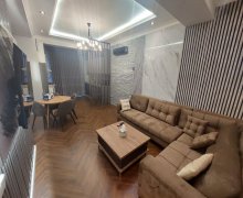 iceri seherde aylıq kiraye evler İçərişəhər m., Səbail r.