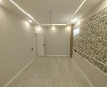 Satılır Köhnə Tikili İnşaatçılar m., Yasamal r.