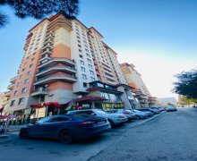 Satılır Yeni Tikili Qara Qarayev m., 8-ci kilometr, Nizami r.