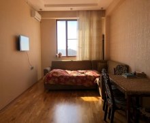 Satılır Yeni Tikili Qara Qarayev m., 8-ci kilometr, Nizami r.