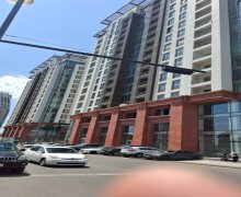 Satılır Yeni Tikili Elmlər akademiyası m., Yasamal r.