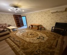Satılır Köhnə Tikili İnşaatçılar m., Yasamal qəs., Yasamal r. Satılır Köhnə Tikili İnşaatçılar m., Yasamal qəs., Yasamal r.