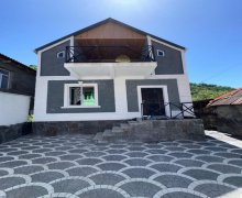 Kirayə (günlük) Həyət evi/villa Qax ş. Kirayə (günlük) Həyət evi/villa Qax ş.