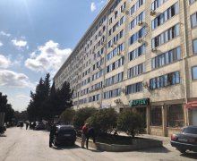 Satılır Yeni Tikili Azadlıq m., 8-ci mikrorayon, Binəqədi r.