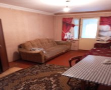 Kirayə (aylıq) Köhnə Tikili Neftçilər m., 8-ci kilometr, Nizami r. Kirayə (aylıq) Köhnə Tikili Neftçilər m., 8-ci kilometr, Nizami r.