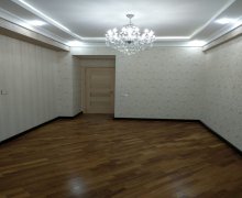 Satılır Yeni Tikili Elmlər akademiyası m., Yasamal r.
