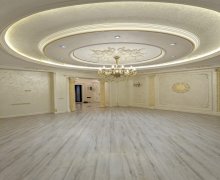 Satılır Yeni Tikili Elmlər akademiyası m., Yasamal r.