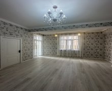 Satılır Yeni Tikili Xırdalan ş.