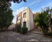 Kirayə (aylıq) Həyət evi/villa Azadlıq m., 7-ci mikrorayon, Binəqədi r. Kirayə (aylıq) Həyət evi/villa Azadlıq m., 7-ci mikrorayon, Binəqədi r.
