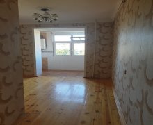 Satılır Köhnə Tikili Qaraçuxur qəs., Suraxanı r.