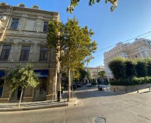 Kirayə (aylıq) Köhnə Tikili 28 May m., Nəsimi r.