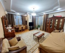 Satılır Yeni Tikili 8 Noyabr m., Nəsimi r.