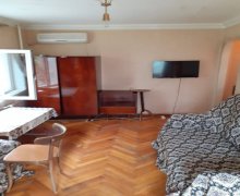 Satılır Köhnə Tikili İnşaatçılar m., Yasamal r.