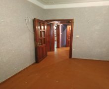 Satılır Köhnə Tikili Neftçilər m., Bakıxanov qəs., Sabunçu r.