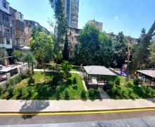 Satılır Yeni Tikili Elmlər akademiyası m., Yasamal r.