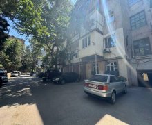 28 mayda satilan Köhnə Tikili 28 May m., Nəsimi r.