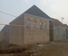 Satılır Həyət evi/villa Gəncə ş. Satılır Həyət evi/villa Gəncə ş.