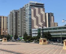 Satılır Yeni Tikili Elmlər akademiyası m., Musabəyov parkı, Yasamal r.