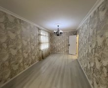 Satılır Köhnə Tikili İnşaatçılar m., Yasamal r.