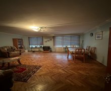 iceri seherde aylıq kiraye evler İçərişəhər m., Səbail r.