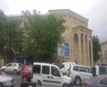 Satılır Köhnə Tikili Elmlər akademiyası m., Yasamal qəs., Yasamal r.