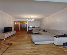 Satılır Köhnə Tikili Elmlər akademiyası m., Yasamal qəs., Yasamal r.