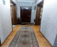 Satılır Köhnə Tikili İnşaatçılar m., Yasamal qəs., Baku Mall, Yasamal r.