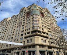 Satılır Yeni Tikili 28 May m., H. Əliyev ad. Saray, Nəsimi r.