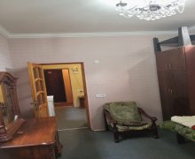 Kirayə (aylıq) Həyət evi/villa İnşaatçılar m., Yasamal r.