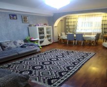 Satılır Köhnə Tikili Həzi Aslanov m., Xətai r.